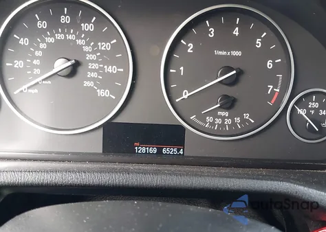 2015 BMW X3 Sdrive28I из США, поврежденный, VIN 5UXWZ7C55F0M83377